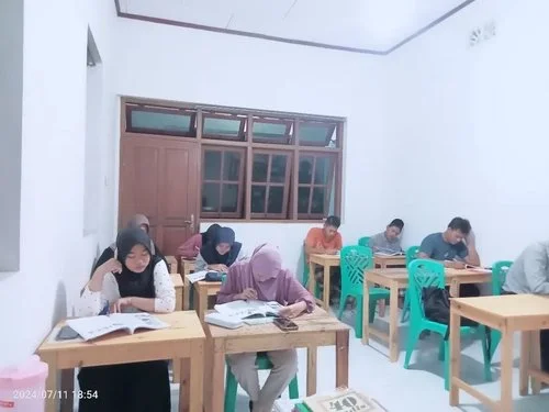 profil pengasuh Bull English